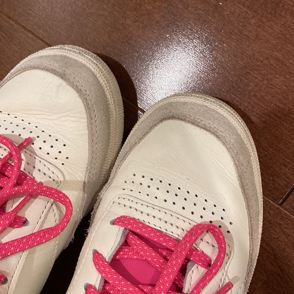 Reebok Classic! - Picture 10 of 11